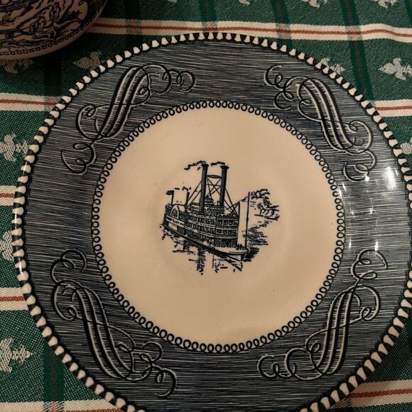 2 Currier & Ives Coffee Tea Cups Mugs and Saucers - 4 Pieces Total - Picture 8 of 8